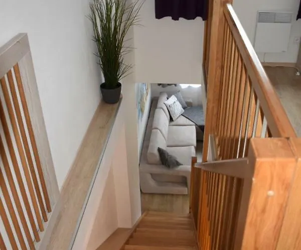 Apartman Dolni Morava Lägenhet